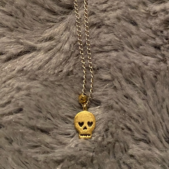 Skull Dainty Necklace - Picture 1 of 2